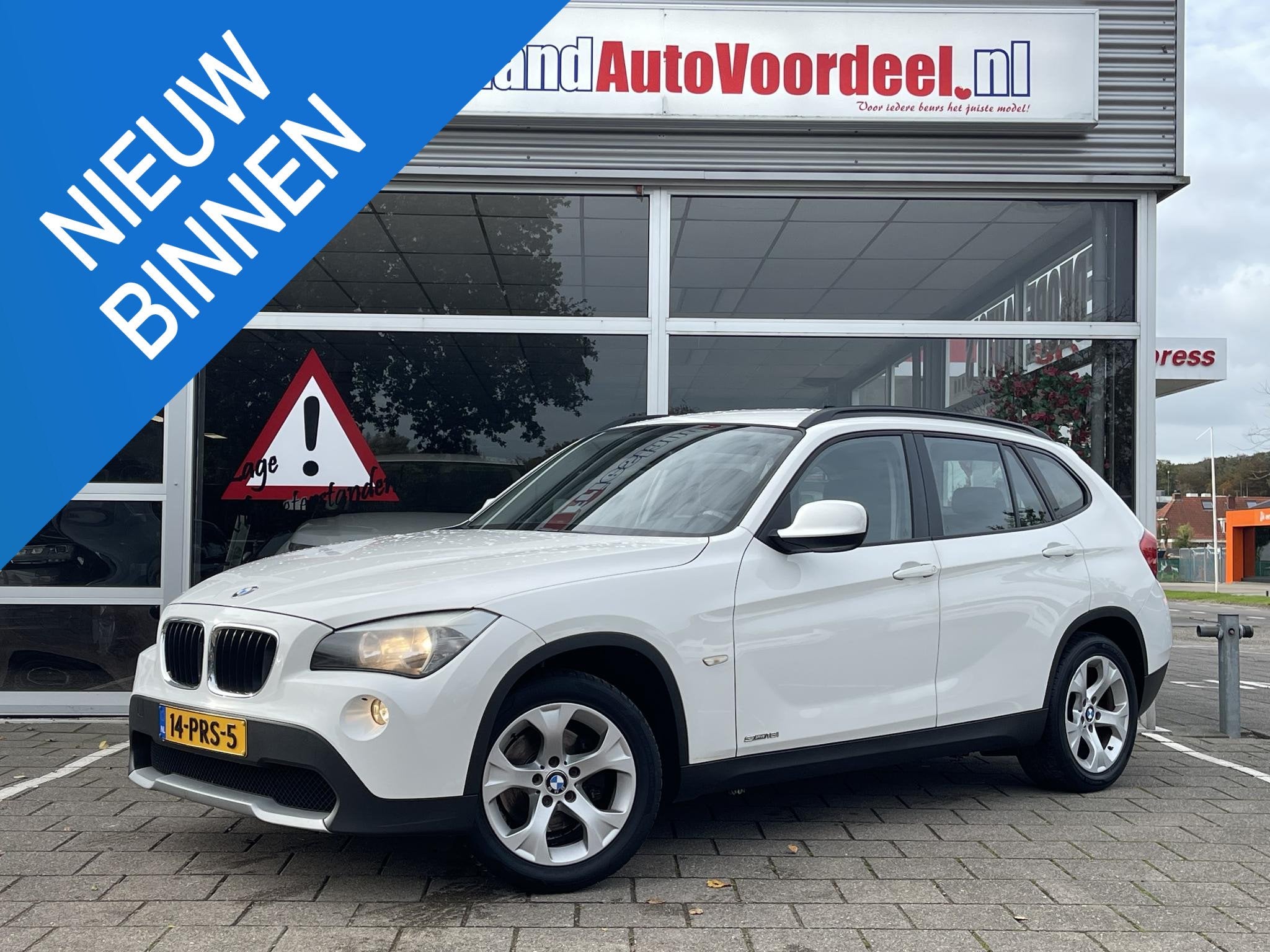 BMW X1 sDrive18i Executive /Automaat/Cruise/Clima/Navi/Trekh, Euro 5, 4 cilinders, Wit, Origineel Nederlands