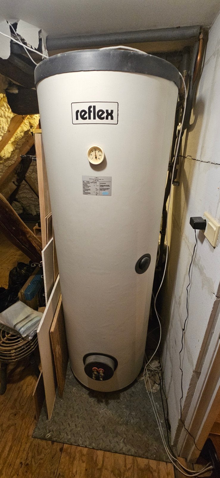 Reflex Buffervat 300 liter met aansluiting voor heatpipes, Ophalen, Zo goed als nieuw, Overige typen
