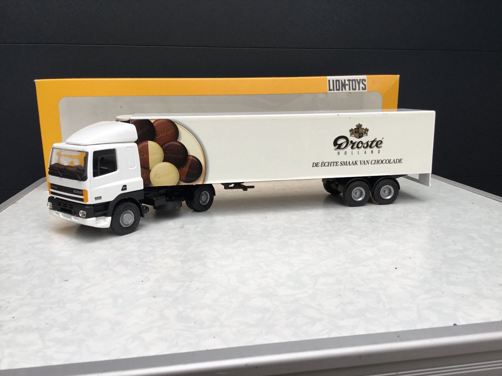 Lion Car Daf 85 CF Droste chocola, Ophalen of Verzenden, Zo goed als nieuw, Bus of Vrachtwagen, Lion Toys