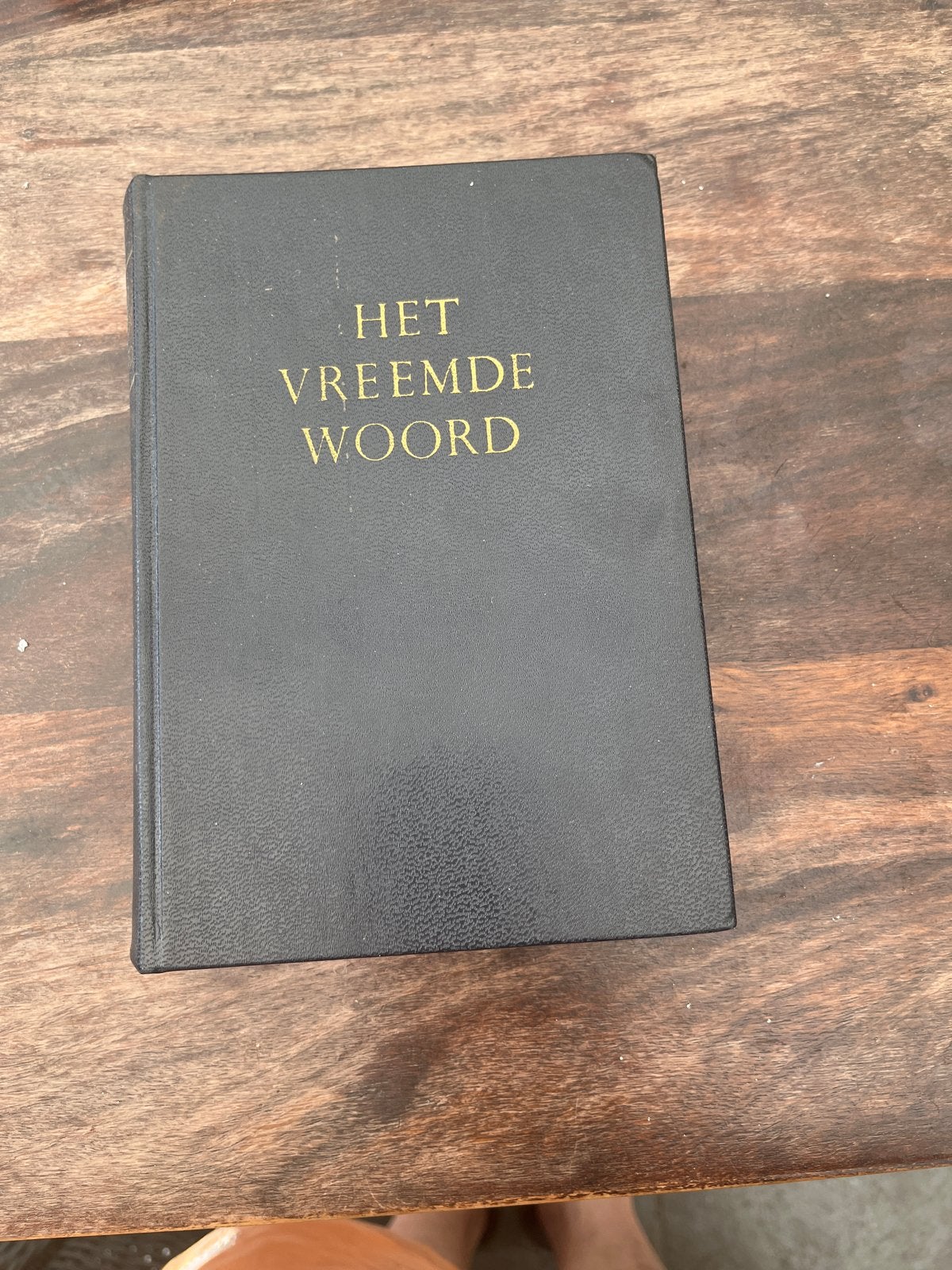 Het Vreemde Woord - Geïllustreerd Vreemde Woorden Boek, Boeken, Woordenboeken, Ophalen of Verzenden, Gelezen, Overige uitgevers