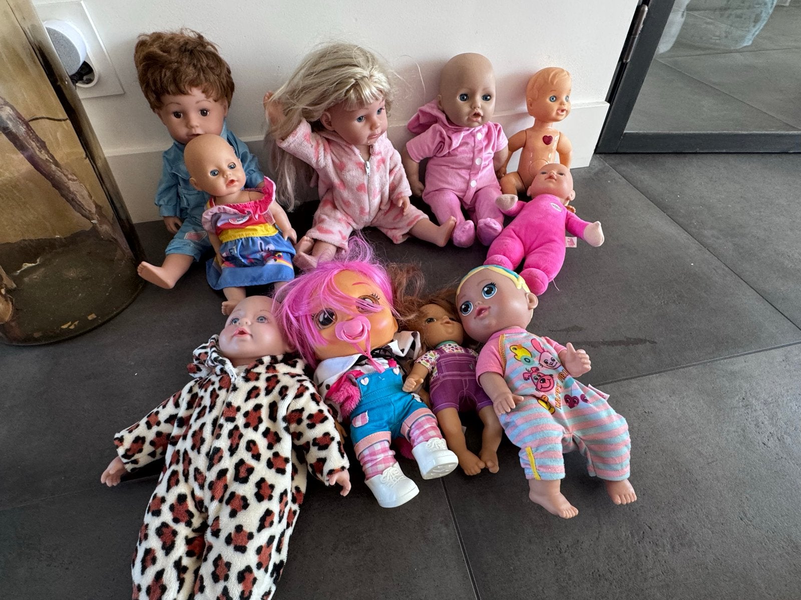 Grote collectie (baby born) poppen met kleding + accessoires, Ophalen, Gebruikt, Babypop