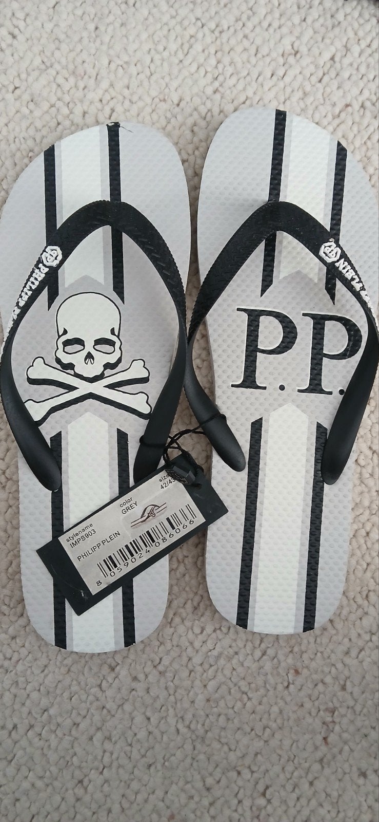 Philipp Plein teenslippers maat 42/43 antraciet lichtgrijs, Slippers, Overige kleuren, Nieuw, Ophalen of Verzenden