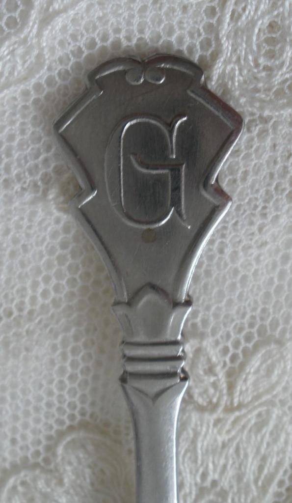 Gero zilmeta lepeltje Letter lepeltje - Letter G, Antiek en Kunst, Antiek | Bestek, Ophalen of Verzenden