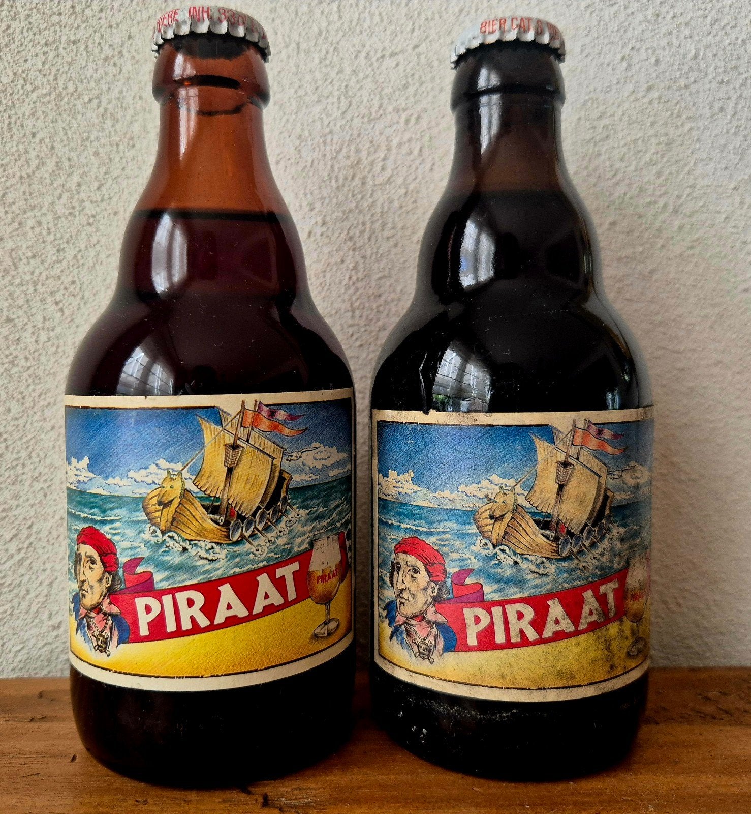 2 flessen Piraat een Belgisch zwaar speciaal bier, Ophalen of Verzenden, Zo goed als nieuw, Flesje(s), Overige merken