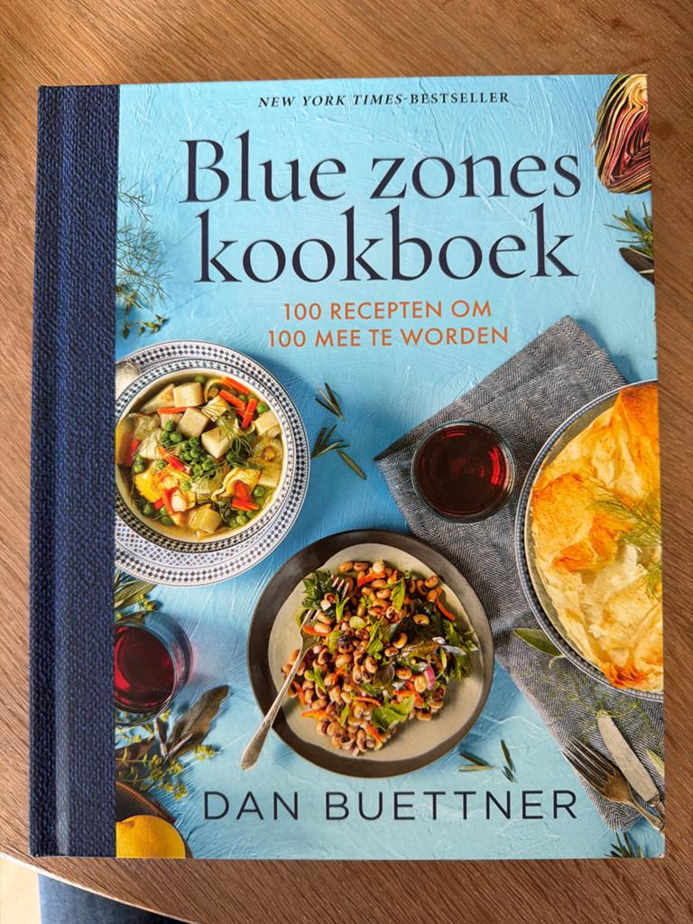 Blue Zones Kookboek: 100 Recepten om 100 Mee te Worden, Boeken, Kookboeken, Hoofdgerechten, Ophalen of Verzenden, Zo goed als nieuw