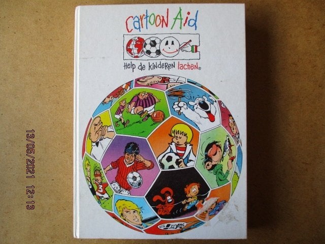 adv2132 cartoon aid 2 hc, Boeken, Stripboeken, Eén stripboek, Ophalen, Gelezen