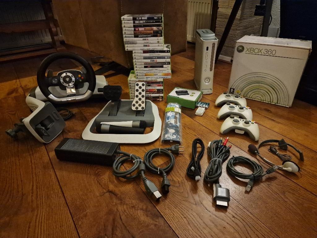 Xbox 360 set - compleet - games, stuur en meer, Spelcomputers en Games, Spelcomputers | Xbox 360, Gebruikt, 60 GB, 360 Pro of Premium