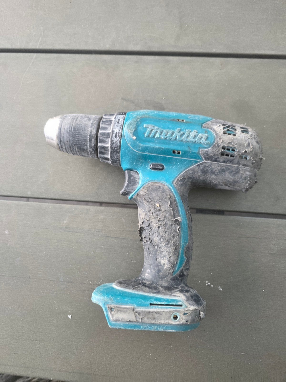 Defecte Makita Schroefmachine - Voor onderdelen/reparatie, Doe-het-zelf en Verbouw, Ophalen of Verzenden, Gebruikt, Boor- en Schroefmachine