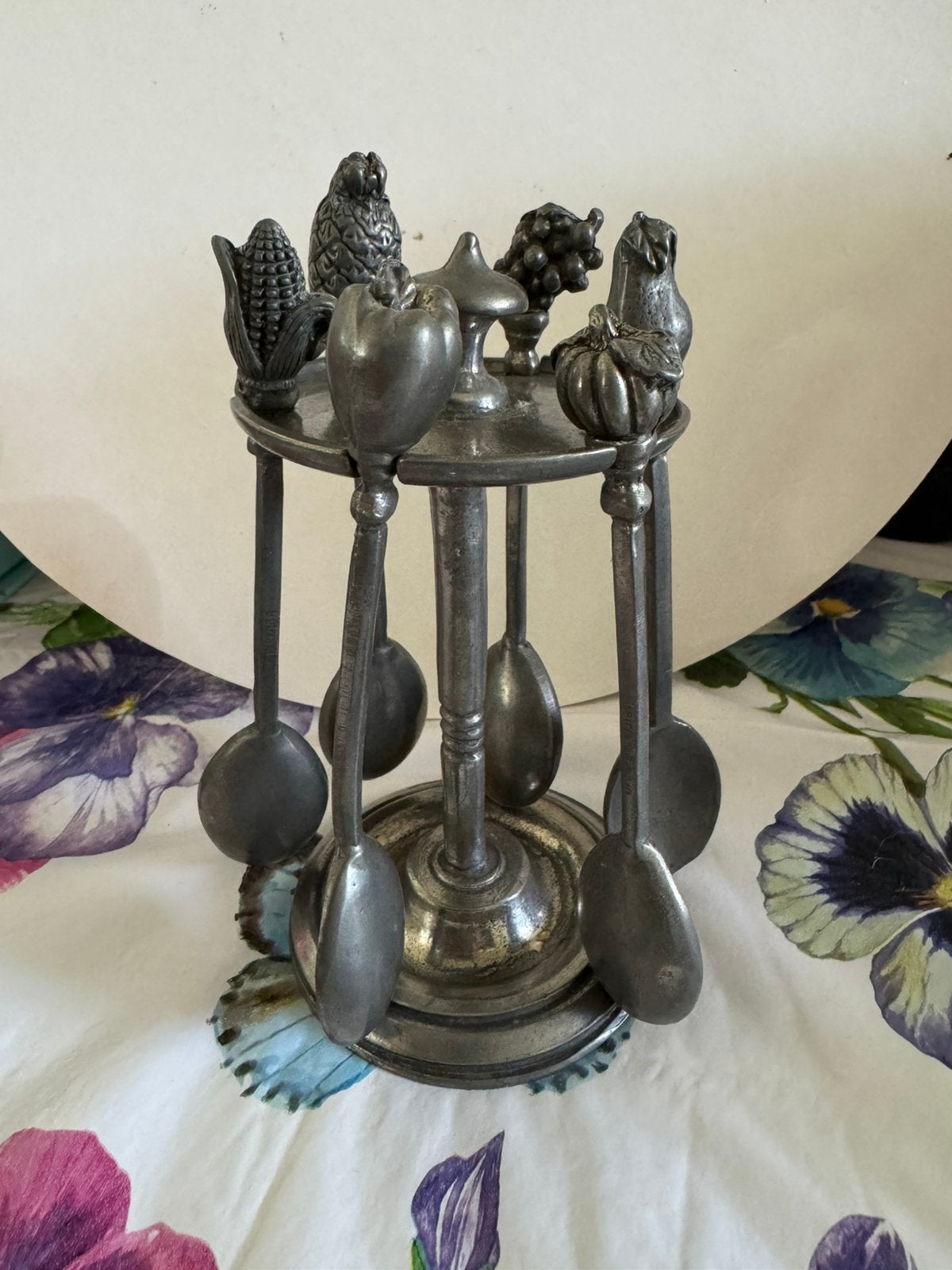 Tinnen lepels in carrousel, Ophalen of Verzenden