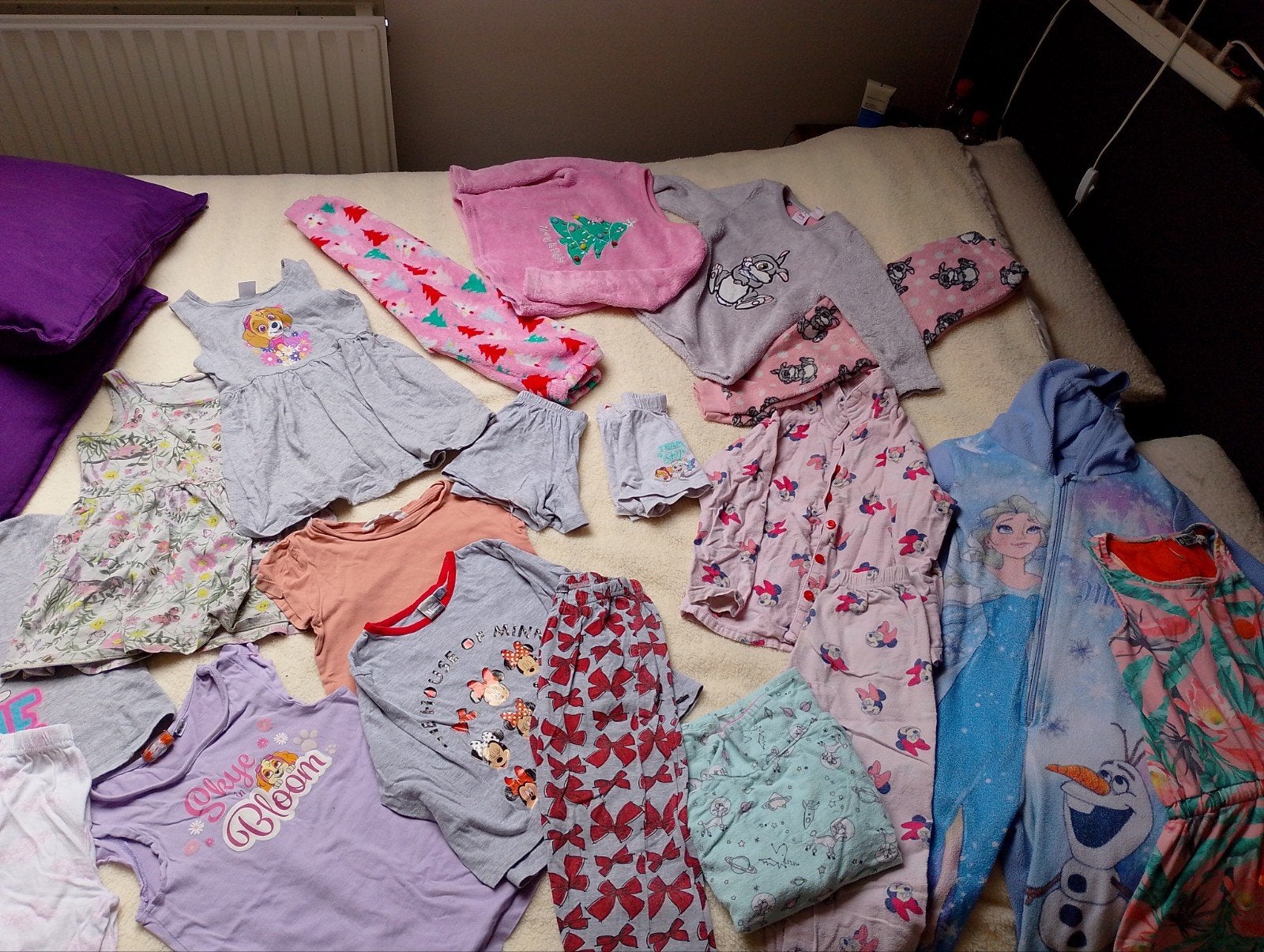 bundel meisjes pyjama's zomer en winter, Kinderen en Baby's, Kinderkleding | Kinder-kledingpakketten, Ophalen of Verzenden, Gebruikt