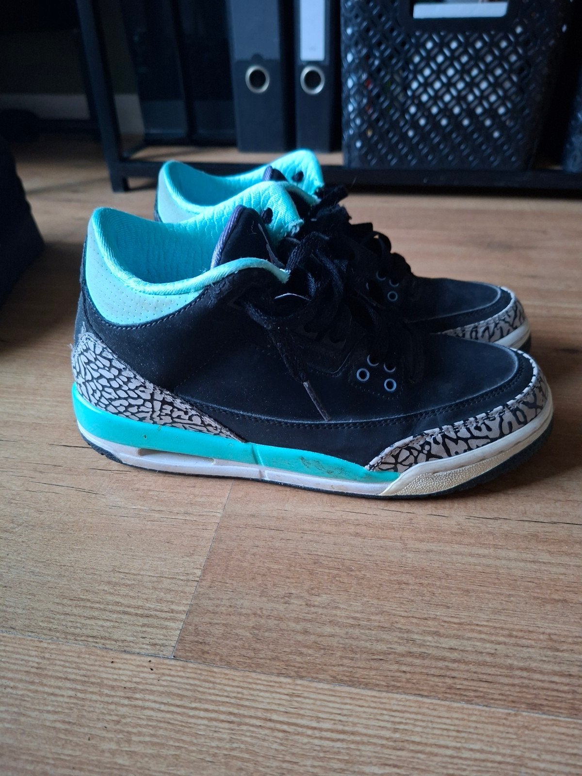 Jordan Air 3 Retro Teal sneakers maat 38, Ophalen of Verzenden, Gedragen, Sneakers of Gympen