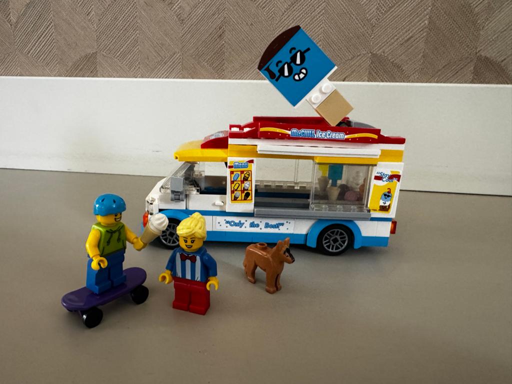 Lego City 60253 IJswagen - Zo goed als nieuw en compleet, Ophalen of Verzenden, Zo goed als nieuw