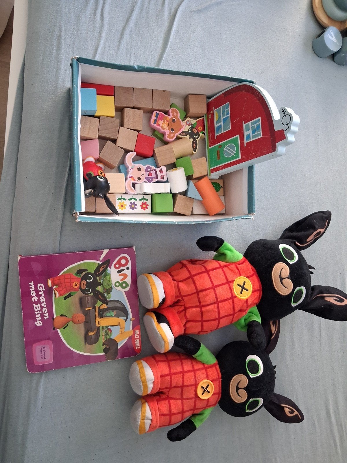 Bing knuffels, boekje en houten blokken, Ophalen, Gebruikt, Overige typen