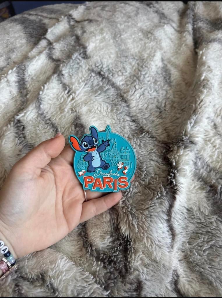 Disney Stitch Disneyland Parijs Magneet, Ophalen of Verzenden, Overige figuren, Zo goed als nieuw, Overige typen
