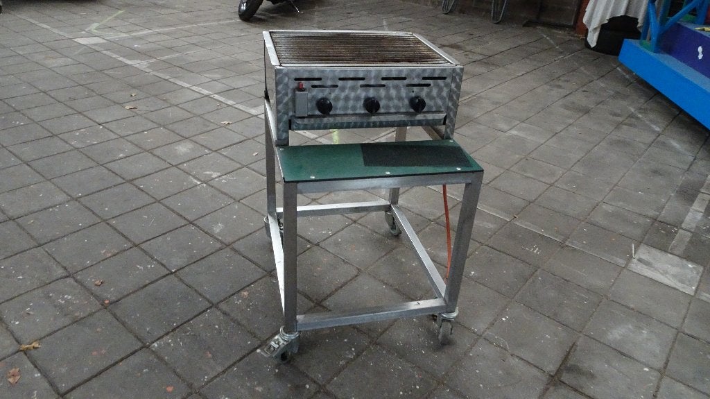 gas bbq rvs, Ophalen, Gebruikt
