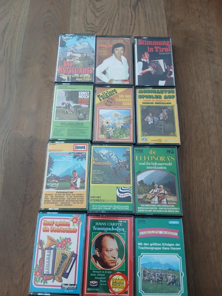CASSETTEBANDJES  DUITS- OOSTENRIJKS MUZIEK, Cd's en Dvd's, Cassettebandjes, 2 t/m 25 bandjes, Overige genres, Ophalen of Verzenden