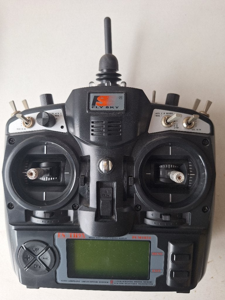 Flysky FS-TH9X en 2 helicopters, Hobby en Vrije tijd, Ophalen, Gebruikt, Elektro, Helikopter