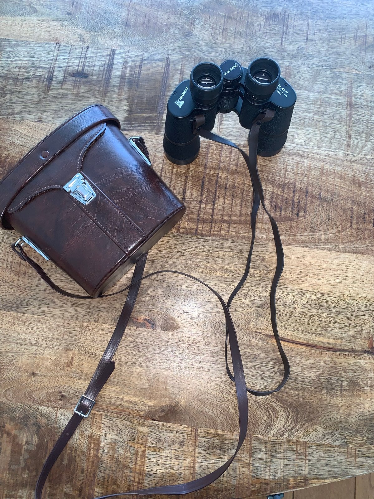 Colorado Adlersight 7x42 verrekijker met leren tas, Audio, Tv en Foto, Optische apparatuur | Verrekijkers, Minder dan 8x, Zo goed als nieuw