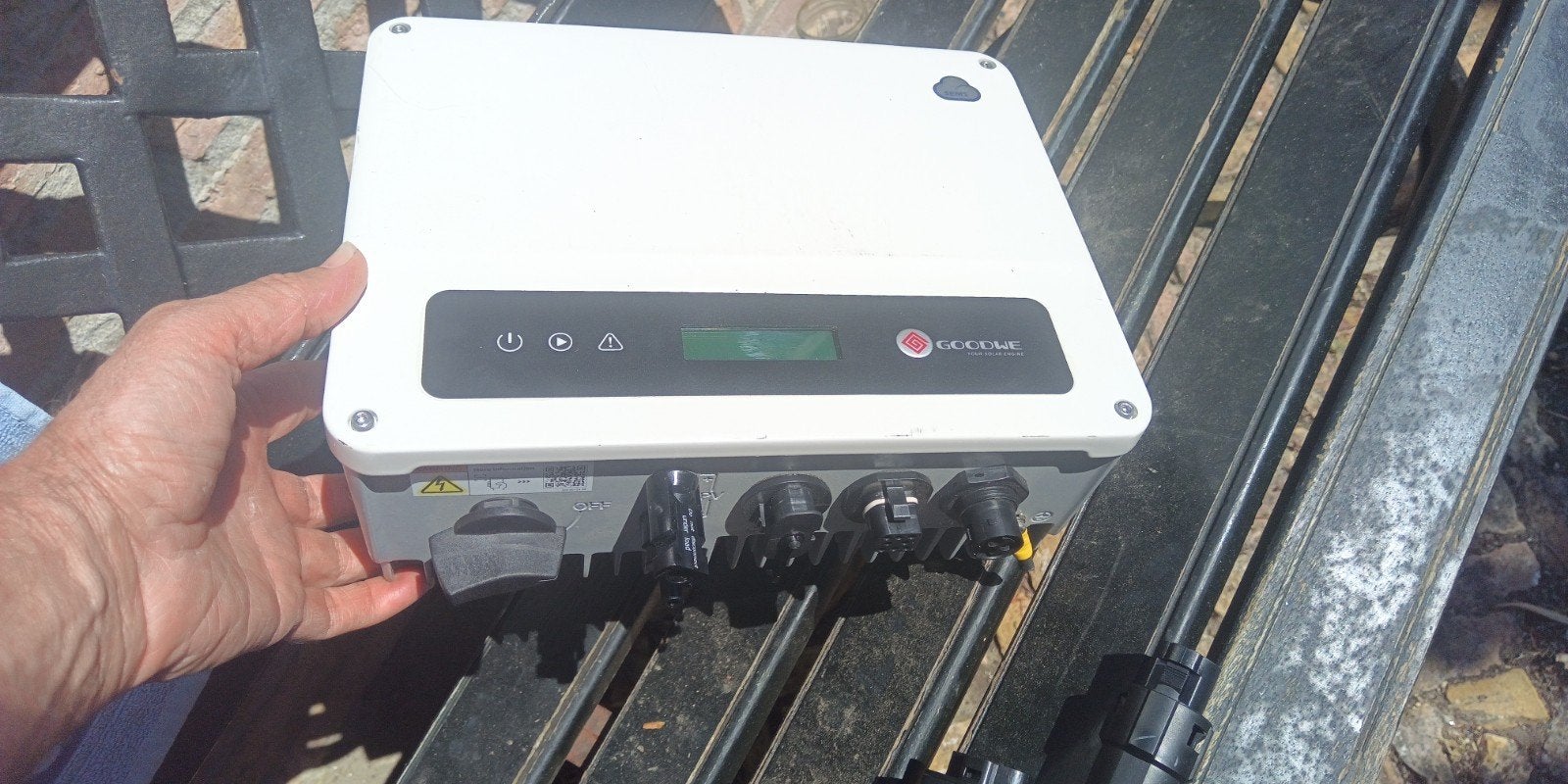 GoodWe GW3000-XS omvormer voor zonnepanelen, Ophalen of Verzenden, Zo goed als nieuw