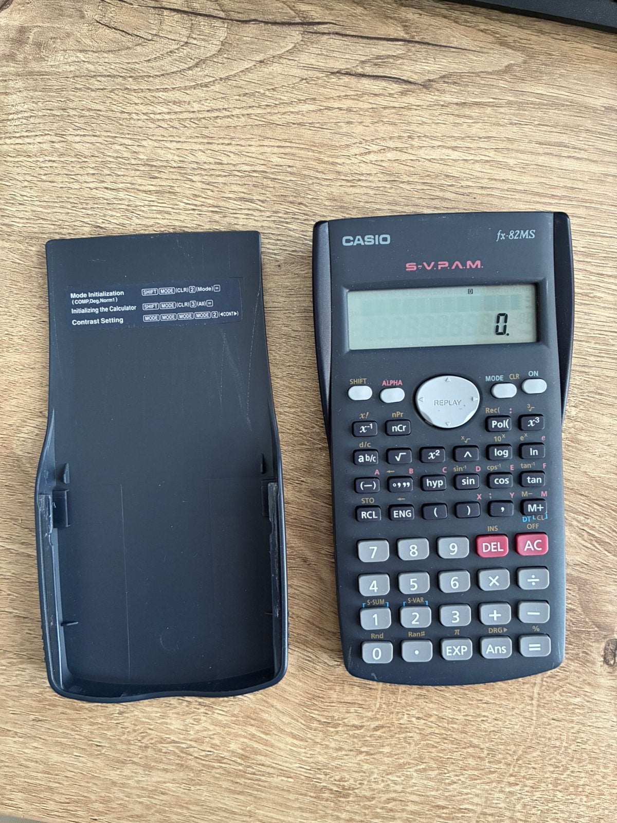 Casio fx-82MS rekenmachine, Ophalen of Verzenden, Zo goed als nieuw