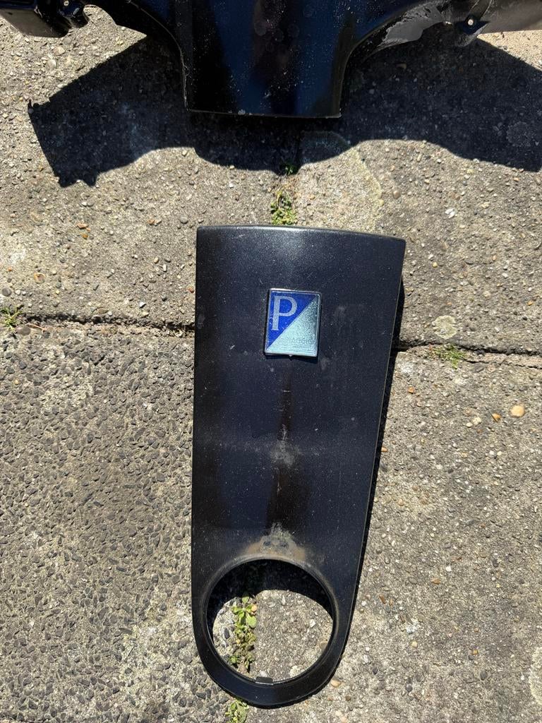 Vespa kappen set: stuurkap, treeplank, voorkapje, Ophalen of Verzenden, Gebruikt, Kap, Vespa