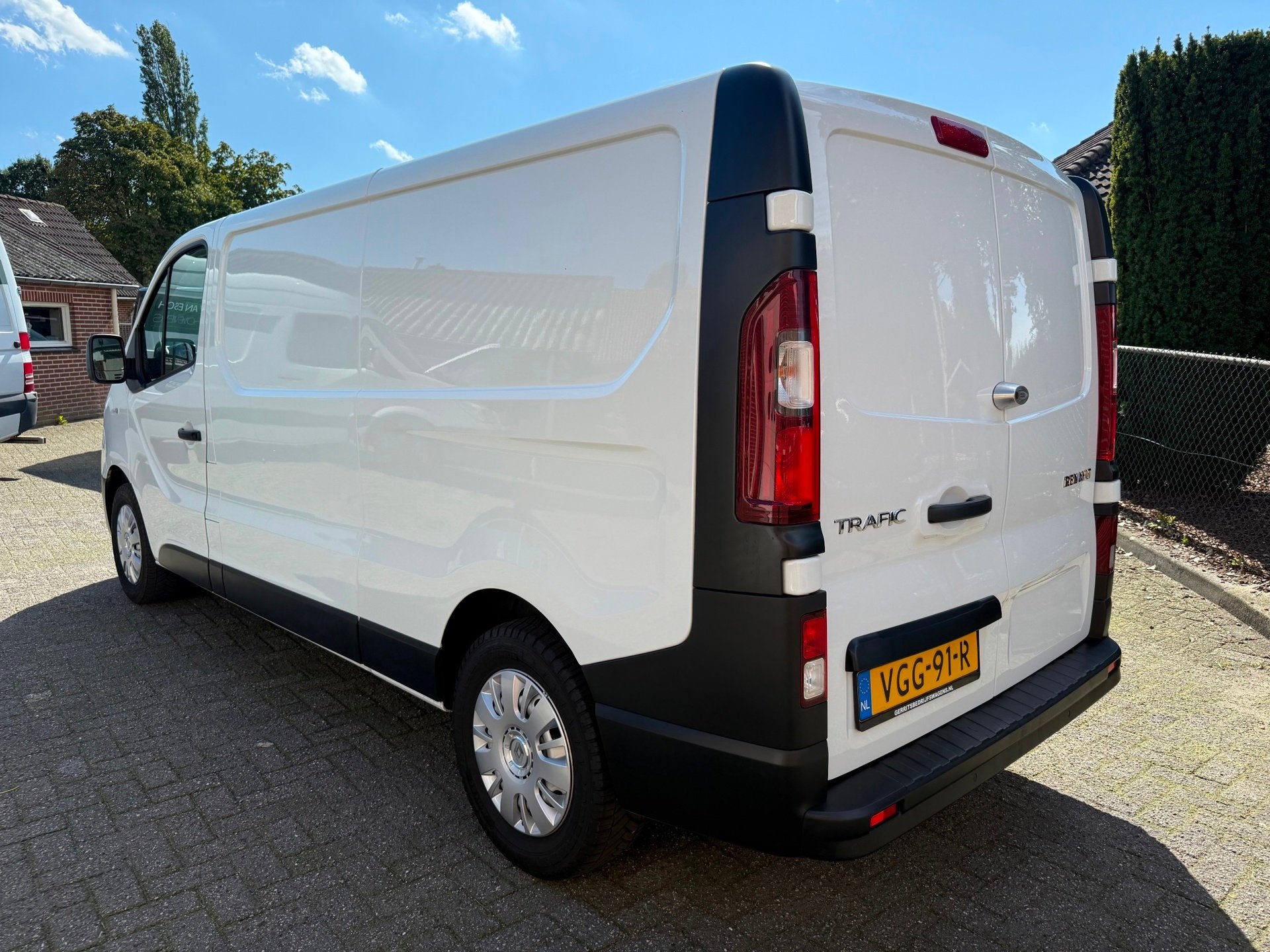 Renault Trafic 2.0 dCi 145PK T29 L2 navi airco cruise automa, Gebruikt, Euro 6, Renault, 1650 kg