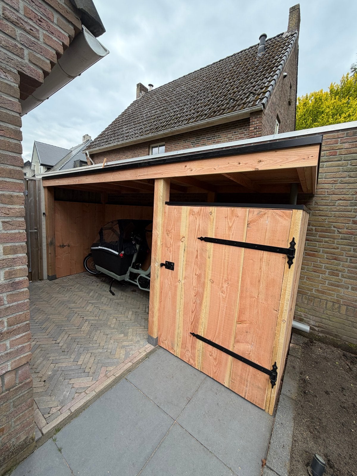 Douglas houten meubels op maat: Overkapping, bar, bloembak, Ophalen, Minder dan 25 mm, Nieuw, Plank