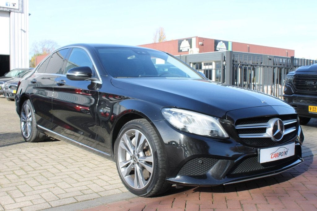 Mercedes-Benz C-klasse 300 e Hybrid ACC Blindspot Virtual Ma, Auto's, Mercedes-Benz, Automaat, Achterwielaandrijving, Gebruikt