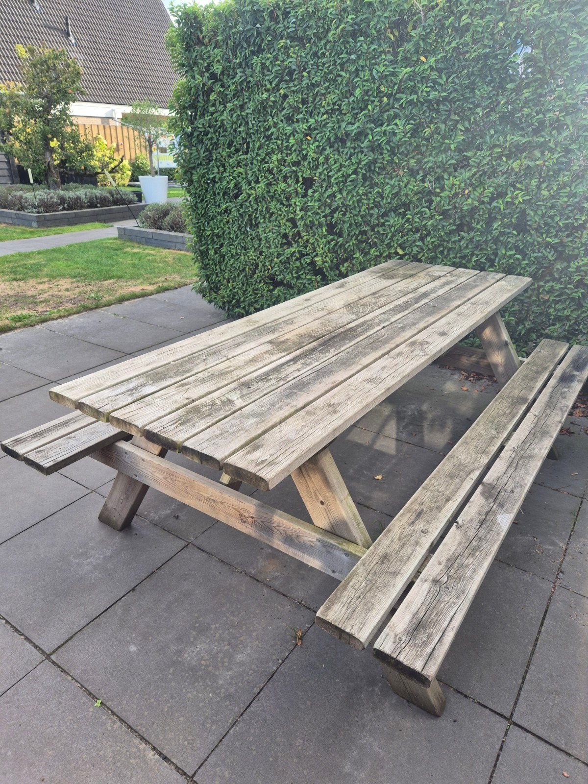 Stevige houten picknicktafel - 220x152 cm, Tuin en Terras, Ophalen, Gebruikt, Rechthoekig, Hout
