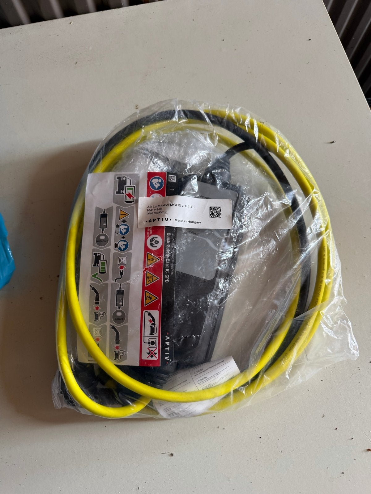 Aptiv Mode 2 Thuislader voor Elektrische Auto's, Auto diversen, Laadpalen, Ophalen, Nieuw, Laadkabel