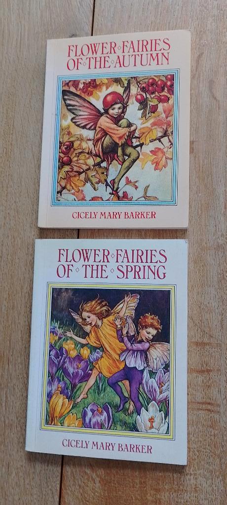 2 boekjes "Flower Fairies" van Cicely Mary Barker, Boeken, Prentenboeken en Plaatjesalbums, Ophalen of Verzenden, Gelezen