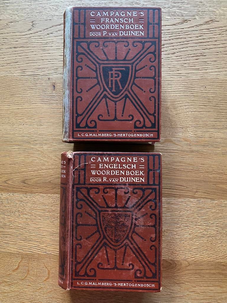 2 oude frans-Engels woordenboeken, Antiek en Kunst, Antiek | Boeken en Bijbels, Ophalen of Verzenden
