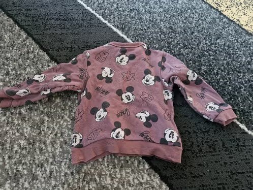 Paarse Mickey mouse trui maat 80-86 h, Kinderen en Baby's, C&A, C&A, Onbekend, Ophalen of Verzenden