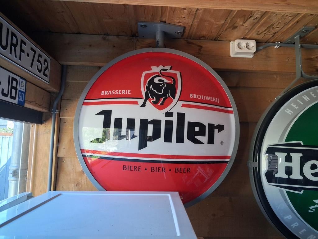 Jupiler is verkocht. Heineken en Bavaria bierreclame lampen, Ophalen, Gebruikt, Lichtbak of (neon) lamp