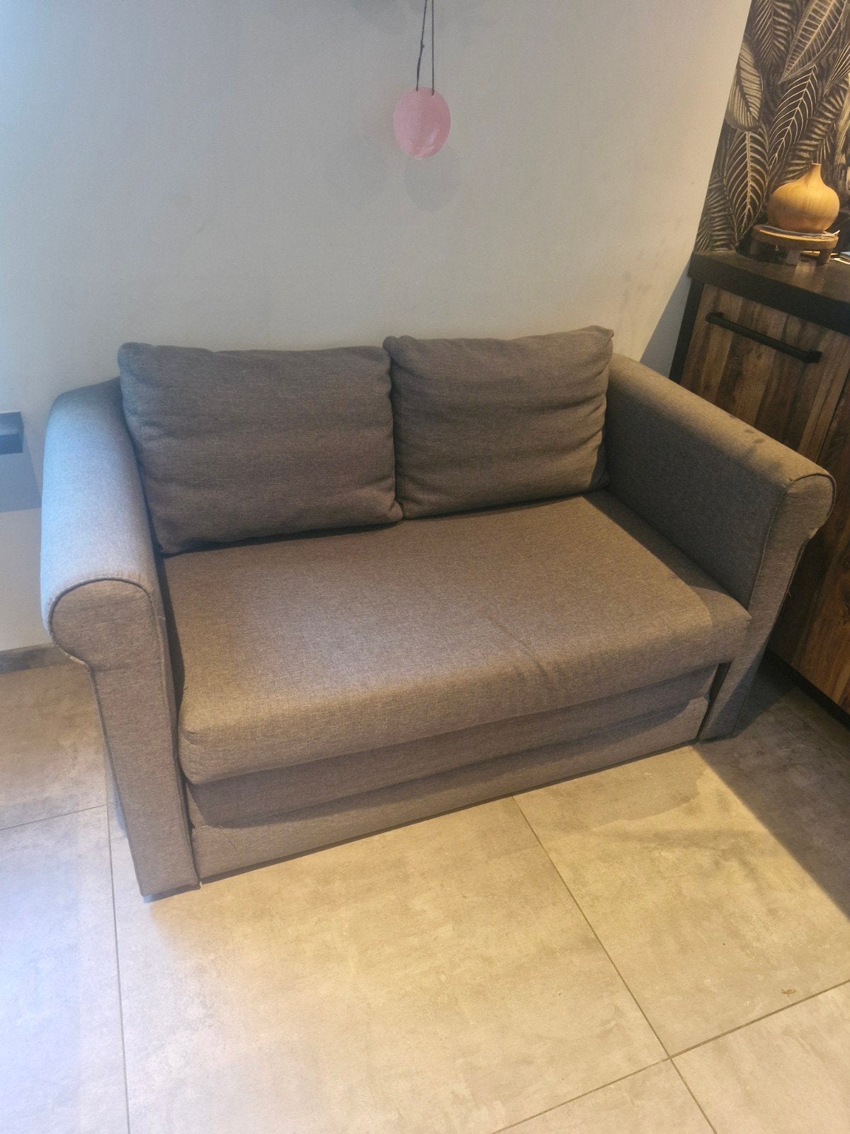 Comfortabele slaapbank - Grijs, Huis en Inrichting, Ophalen, Twijfelaar, Grijs, 140 cm
