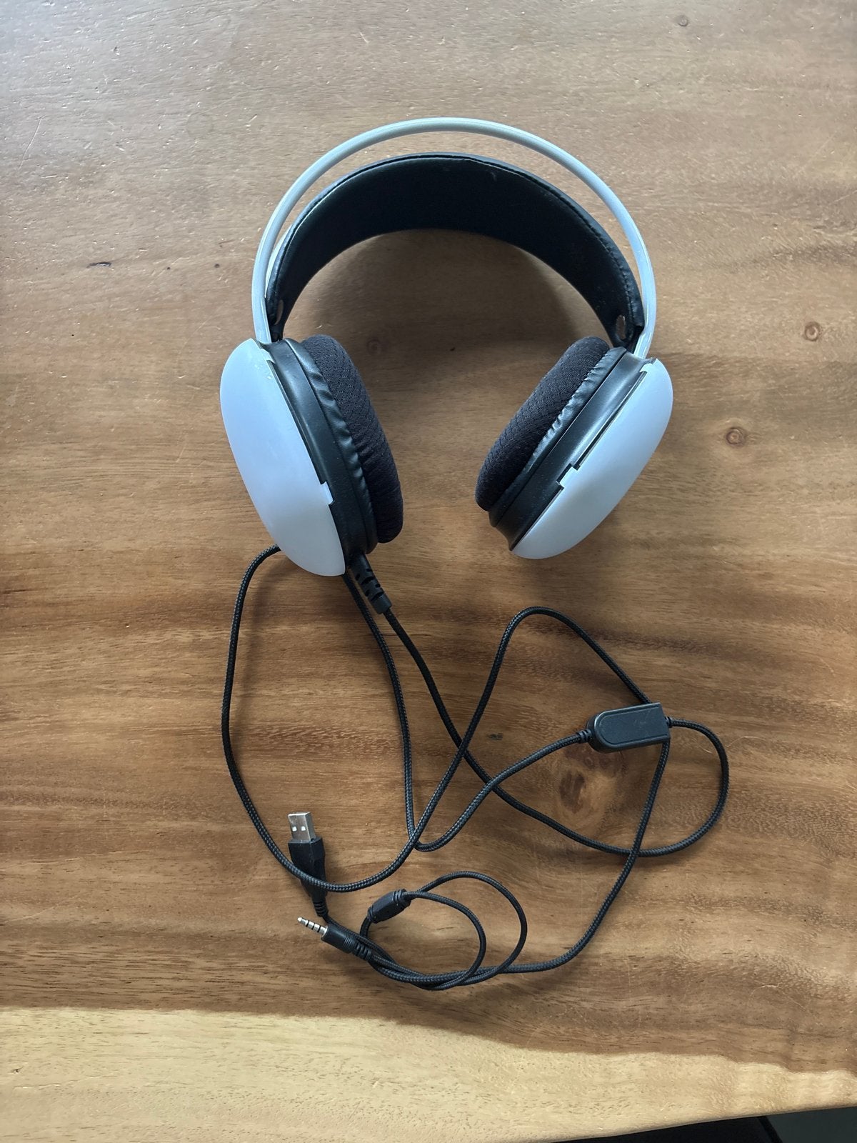 Oplichtende kleur koptelefoon met duo aansluitingz, Audio, Tv en Foto, Ophalen of Verzenden, Zo goed als nieuw, Overige merken