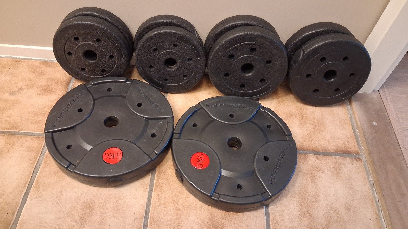 Bodypump 5kg×2, 2kg×4, 1,5kg×2, 1,25kg×2, stang +2 ballen 10, Sport en Fitness, Ophalen, Gebruikt, Benen, Halterset