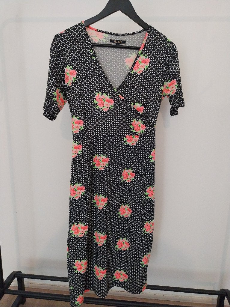 Prachtige jurk King Louie maat M, Kleding | Dames, Jurken, Maat 38/40 (M), Ophalen of Verzenden, Zo goed als nieuw, Knielengte