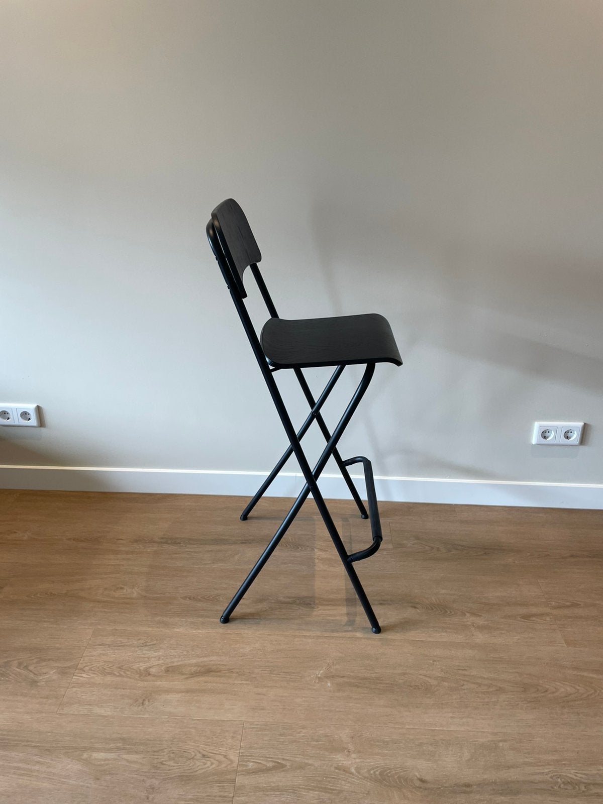 Barkruk zithoogte 74cm. Opklapbaar., Ophalen, Met voetsteun, 60 tot 90 cm, Zo goed als nieuw