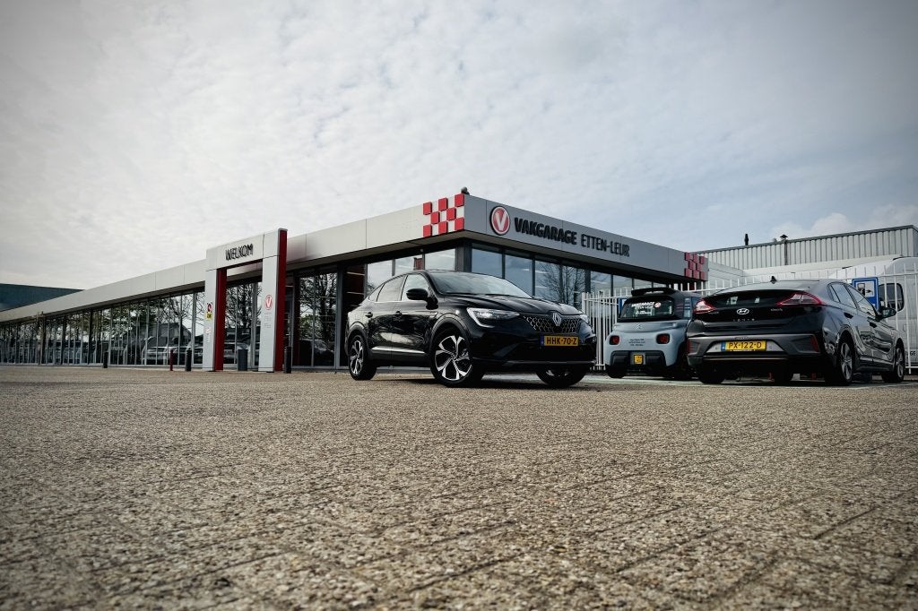 Renault Arkana 1.6 E-Tech full hybrid 145 Techno | TREKHAAK, Gebruikt, Euro 6, 4 cilinders, Leder en Stof