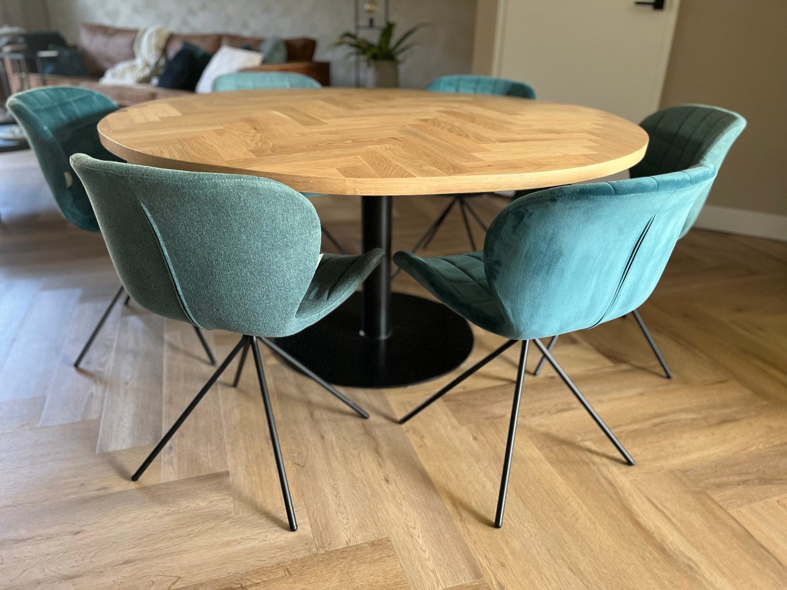 6x Zuiver OMG eetkamerstoelen - Blauw (3x velvet, 3x stof), Huis en Inrichting, Ophalen, Blauw, Nieuw, Stof