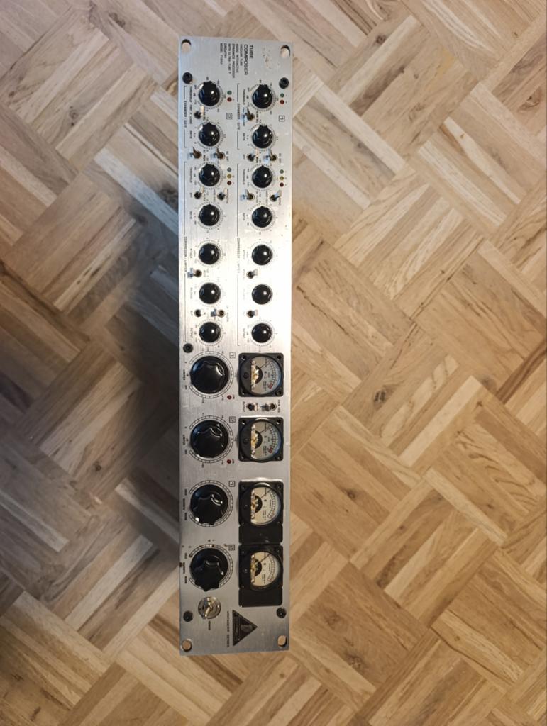Behringer tube compressor 1952, Ophalen of Verzenden, Gebruikt, Compressor