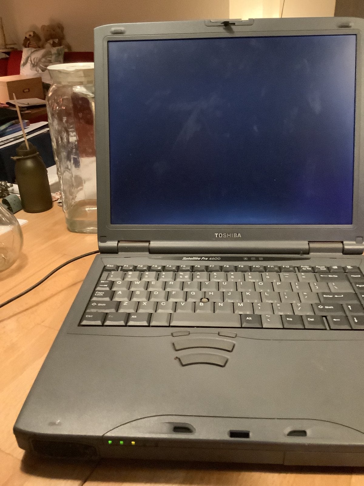 Laptop toshiba satellite pro 4600, Ophalen, Gebruikt, Qwerty, Minder dan 2 Ghz
