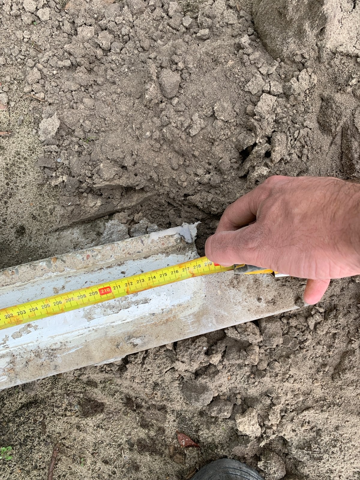 Betonnen latei - 216x10x6 cm - Gebruikt, Ophalen, Gebruikt, 200 tot 250 cm, 50 mm of meer