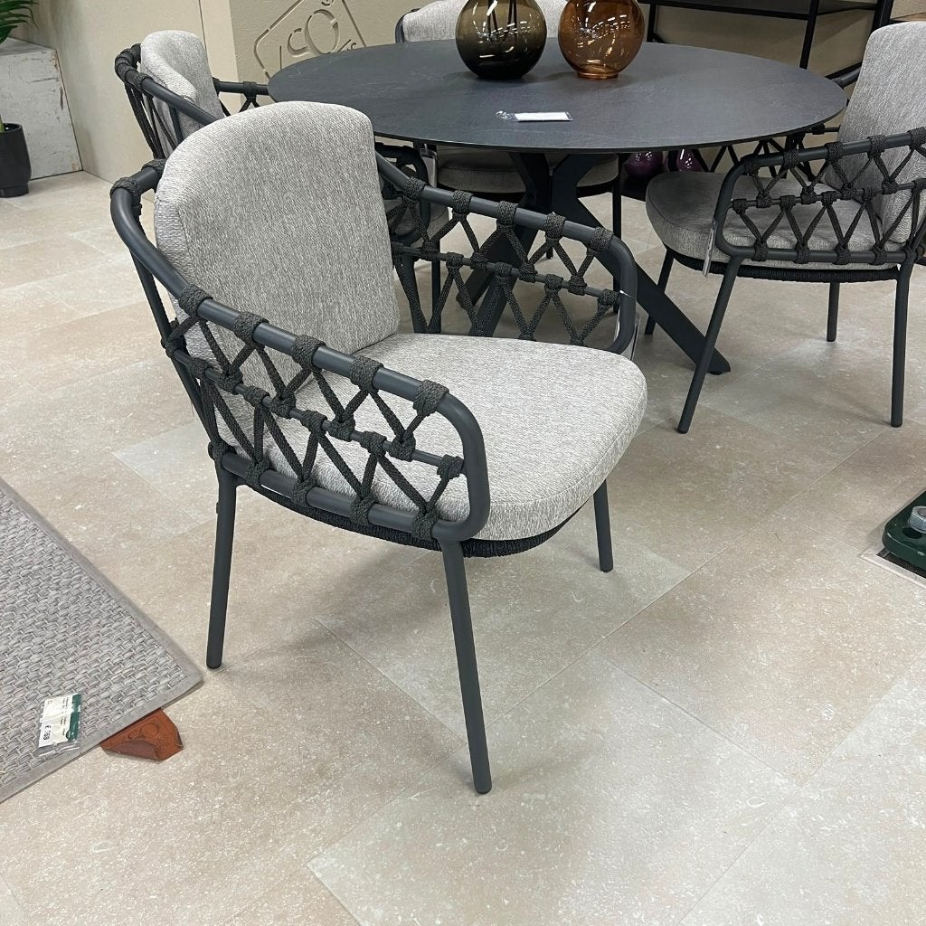 Calpi Tuinset | Showroommodel, Ophalen, 4 zitplaatsen, Gebruikt, Rvs