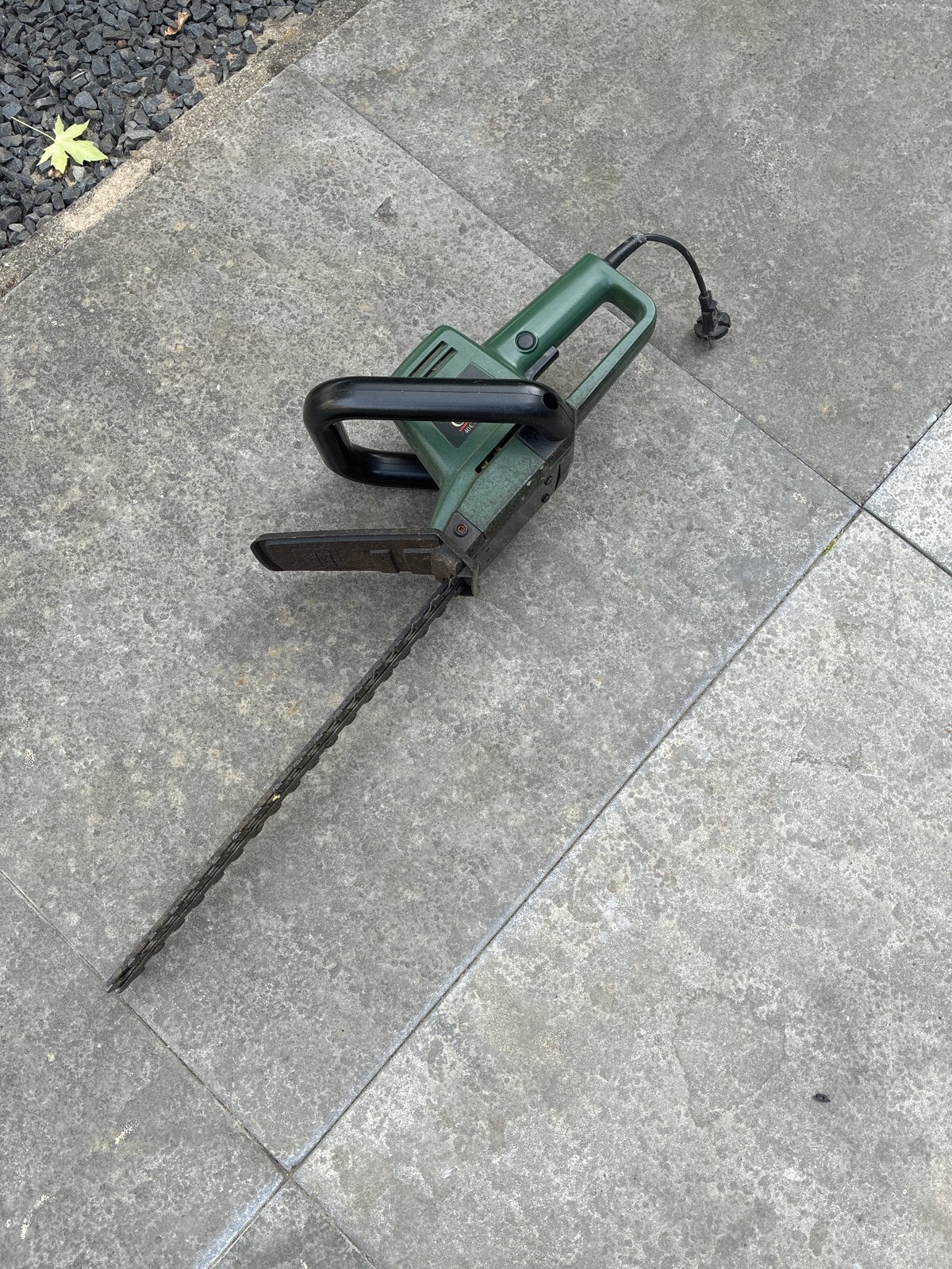 Black & Decker GT 221 Heggenschaar 230V, Ophalen, Gebruikt, Elektrisch