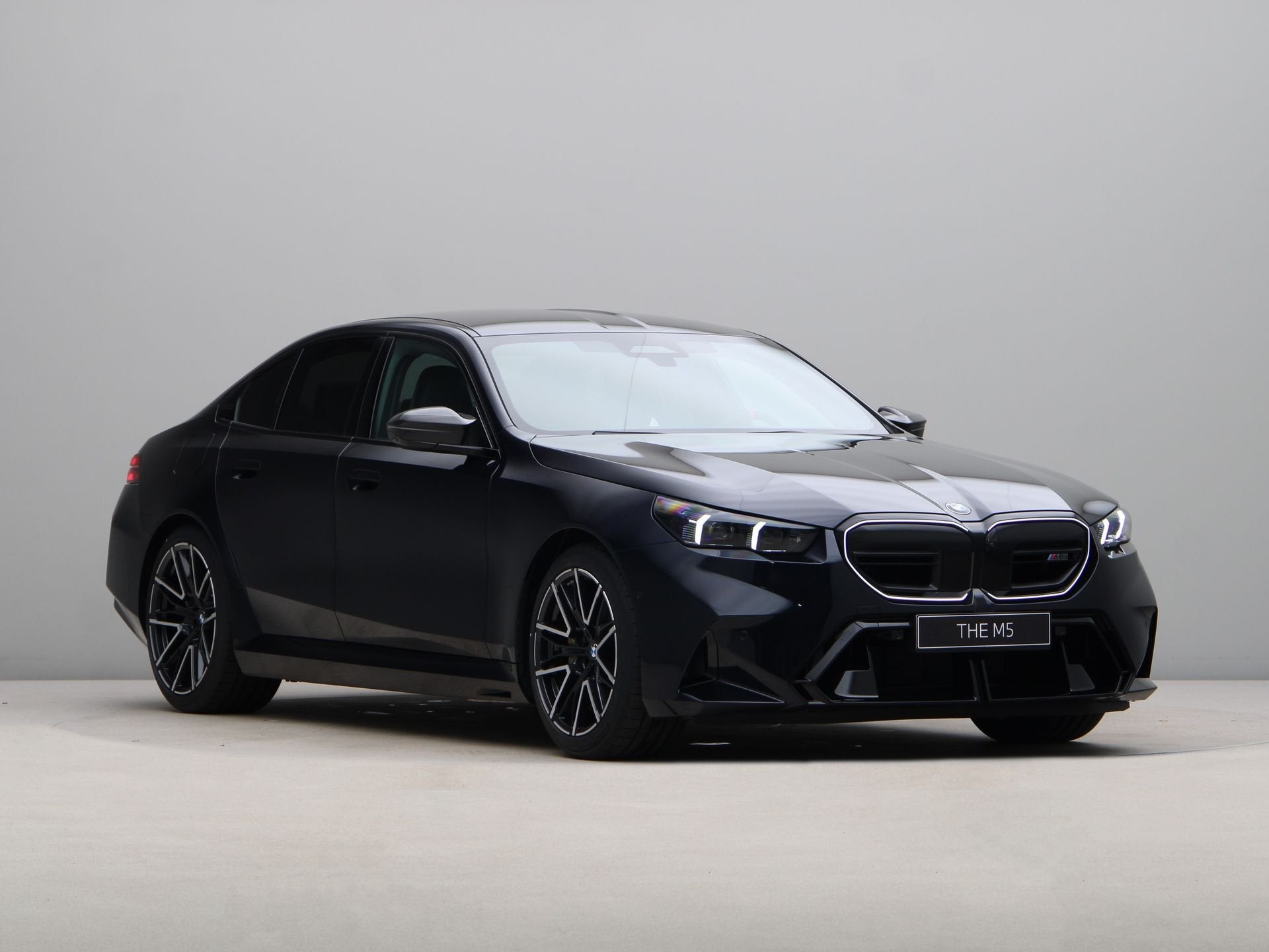 BMW M5 Sedan (bj 2026, automaat), Automaat, Overige brandstoffen, 23 km/l, Sedan