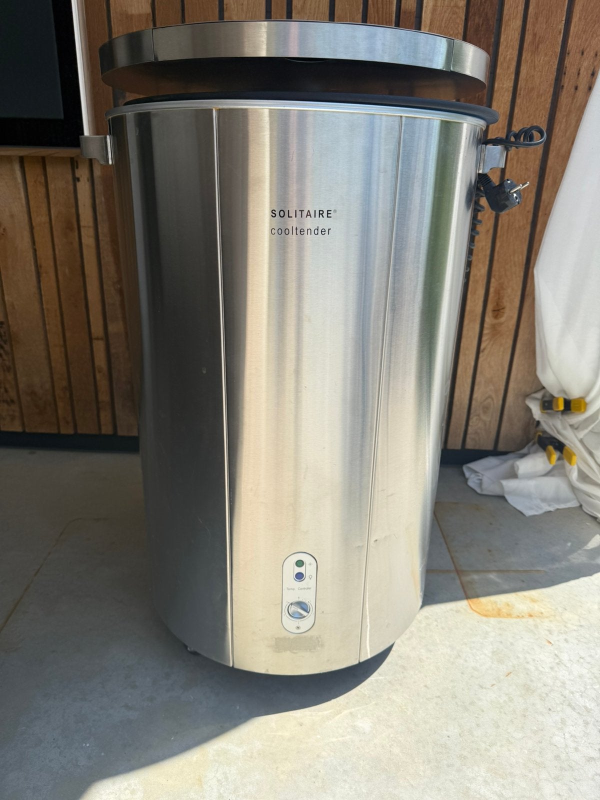 Verrijdbare koelkast Solitaire, 40 liter of meer, Ophalen, Zo goed als nieuw, Rvs
