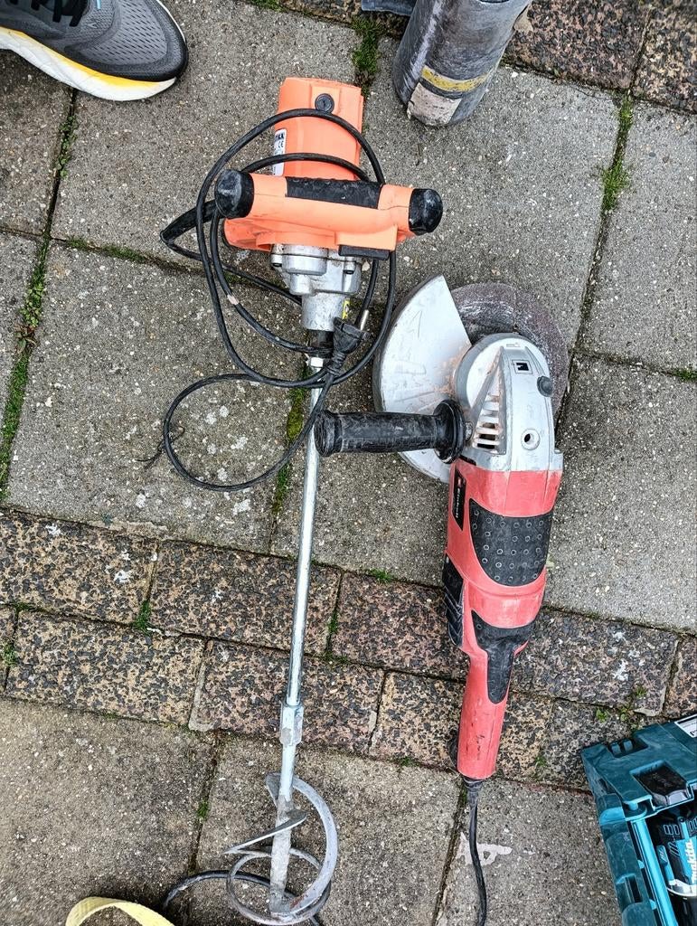 Mortelmixer, slijpmachine, boormachine, schroevendraaier, Ophalen of Verzenden, Minder dan 700 watt, Werkbankslijpmachine