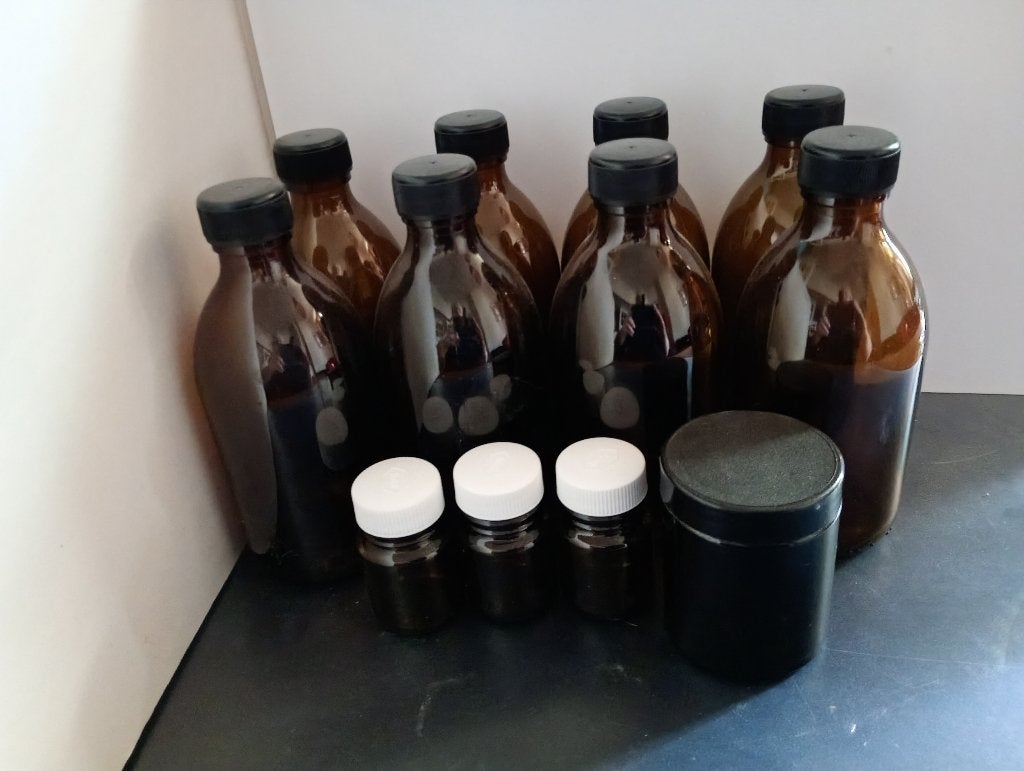 Lege bruin glazen flesjes en potjes, Ophalen, Zo goed als nieuw, Bruin, Glas